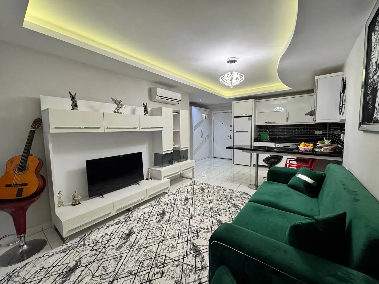 Изображение Светлая квартира 1+1 с мебелью и видом на море