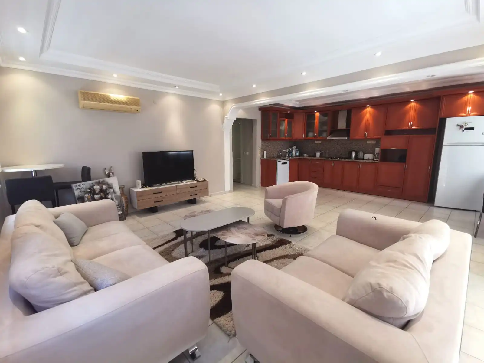 Изображение Просторная квартира 3+1 в 150 метрах от моря